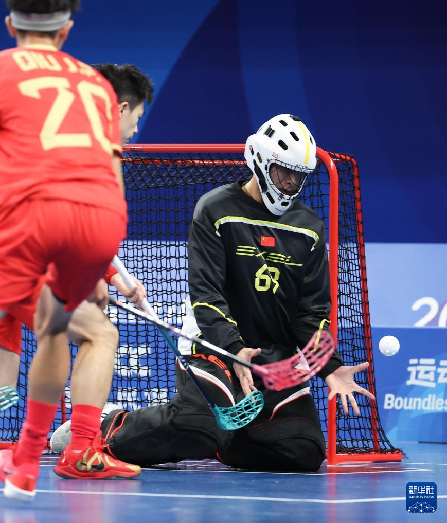 中国队不敌, 球员韦雷柳, Kmapp 中国队不敌, 球员韦雷柳, Kmapp